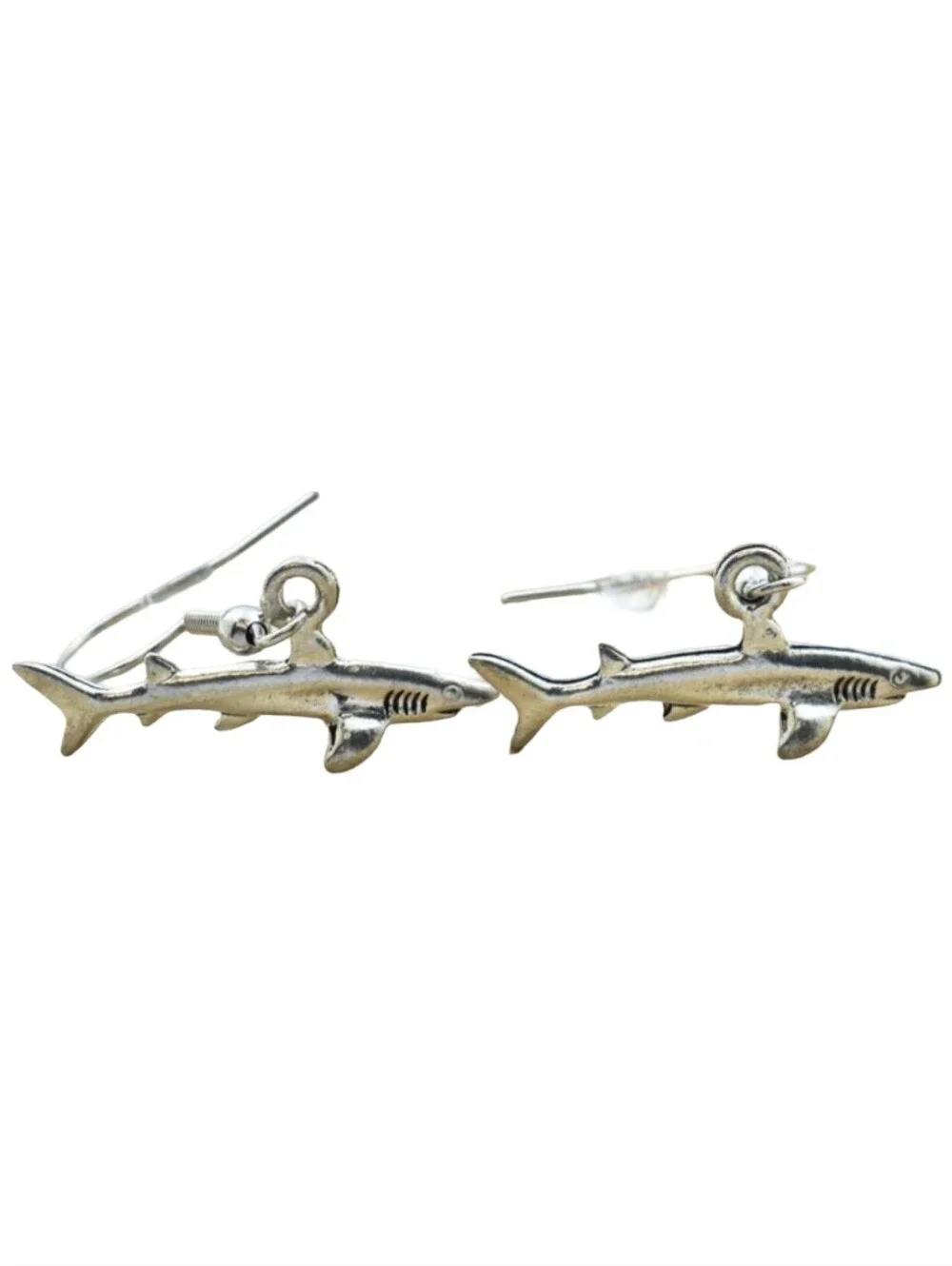 Mom and Three Daughters Shark Charm Earrings Silver Pewter Women Ocean NIB